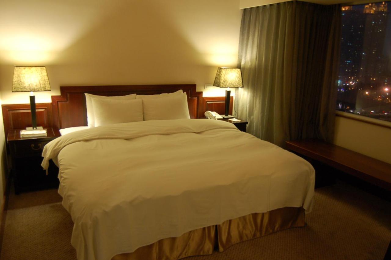 Beautiful Hotel Taipei Xindian Extérieur photo