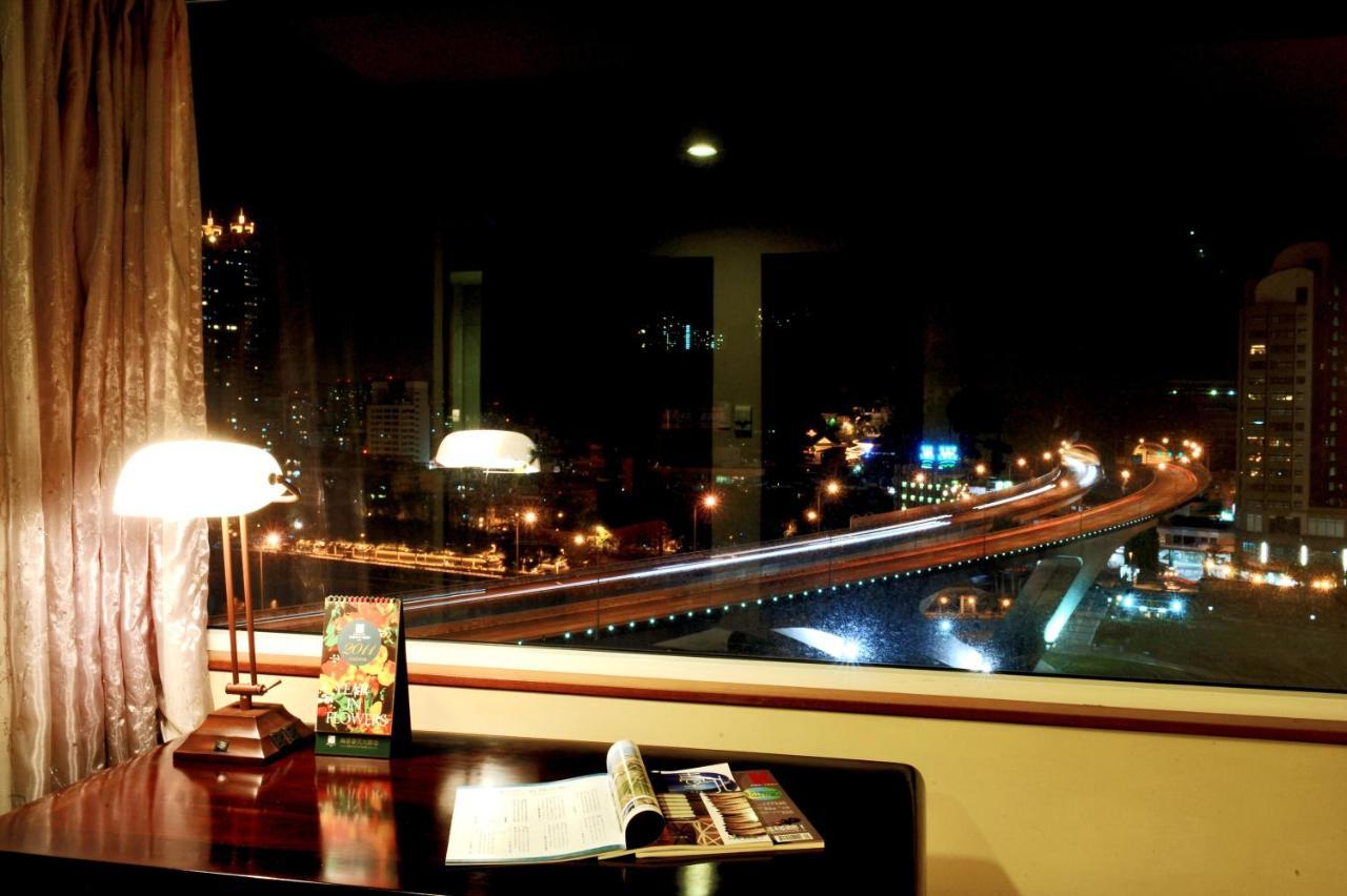 Beautiful Hotel Taipei Xindian Extérieur photo