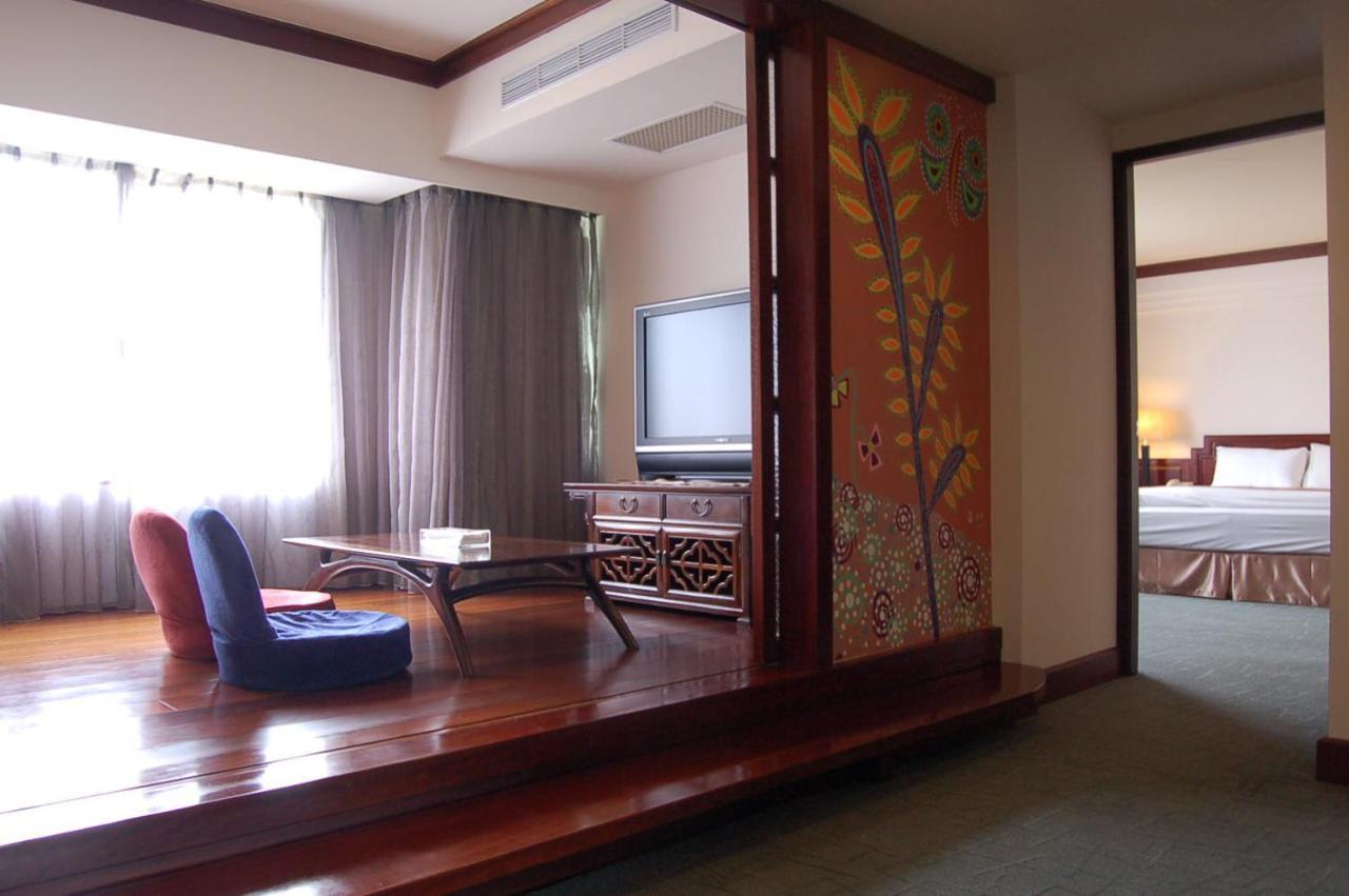 Beautiful Hotel Taipei Xindian Extérieur photo