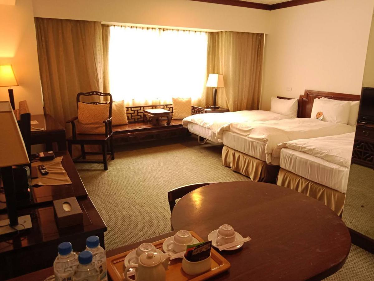 Beautiful Hotel Taipei Xindian Extérieur photo