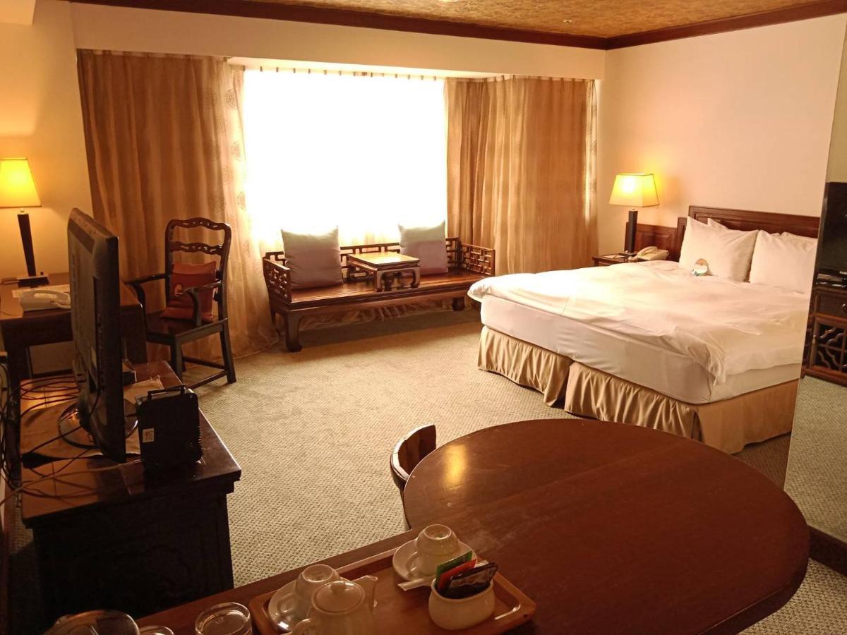 Beautiful Hotel Taipei Xindian Extérieur photo