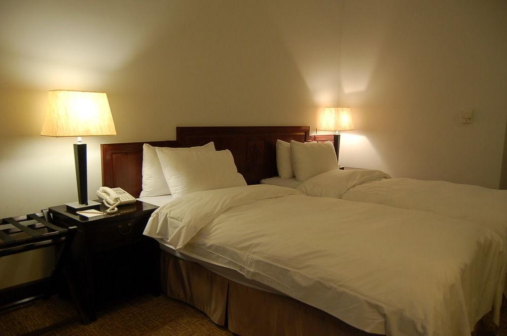 Beautiful Hotel Taipei Xindian Extérieur photo