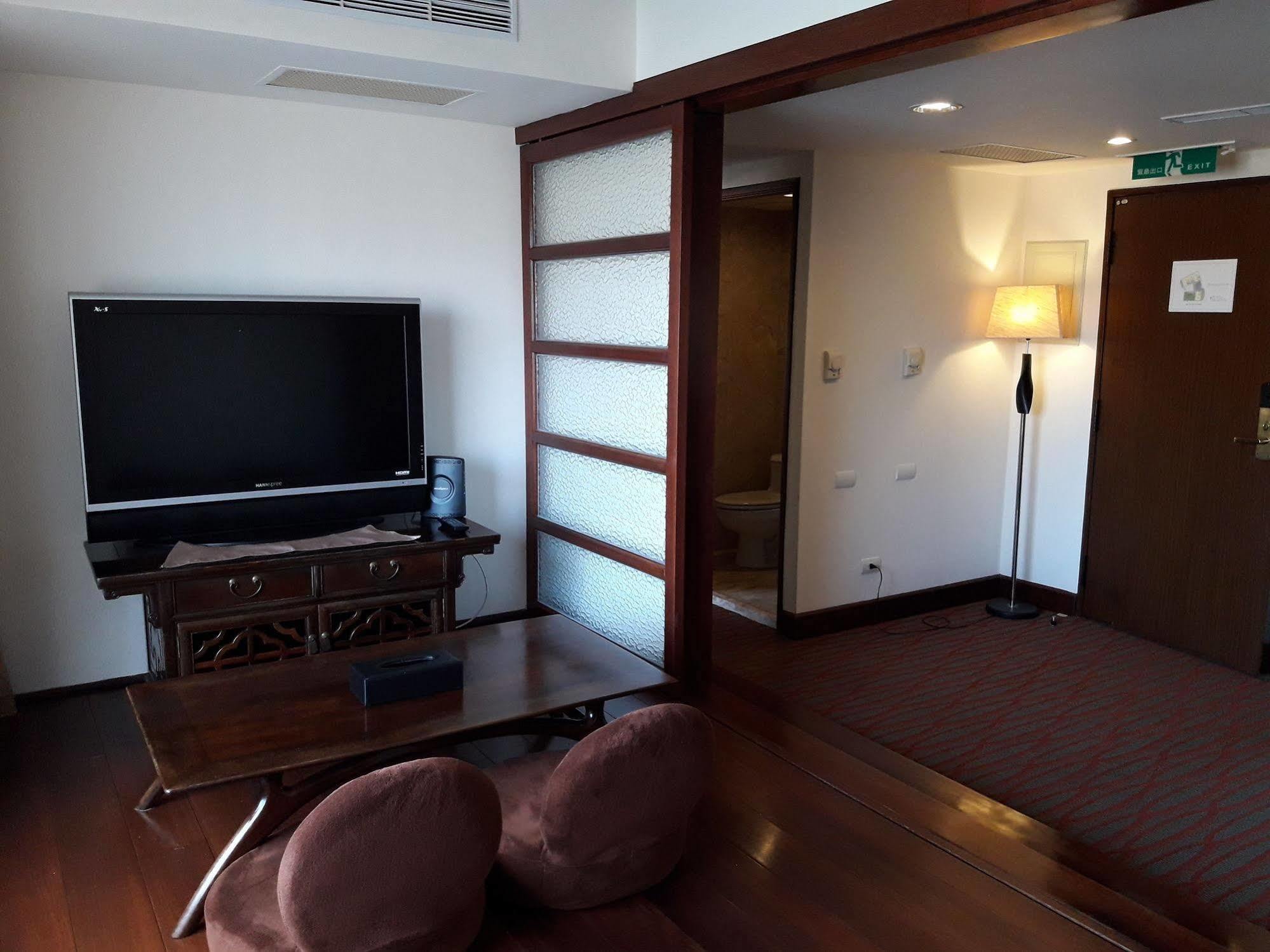 Beautiful Hotel Taipei Xindian Extérieur photo