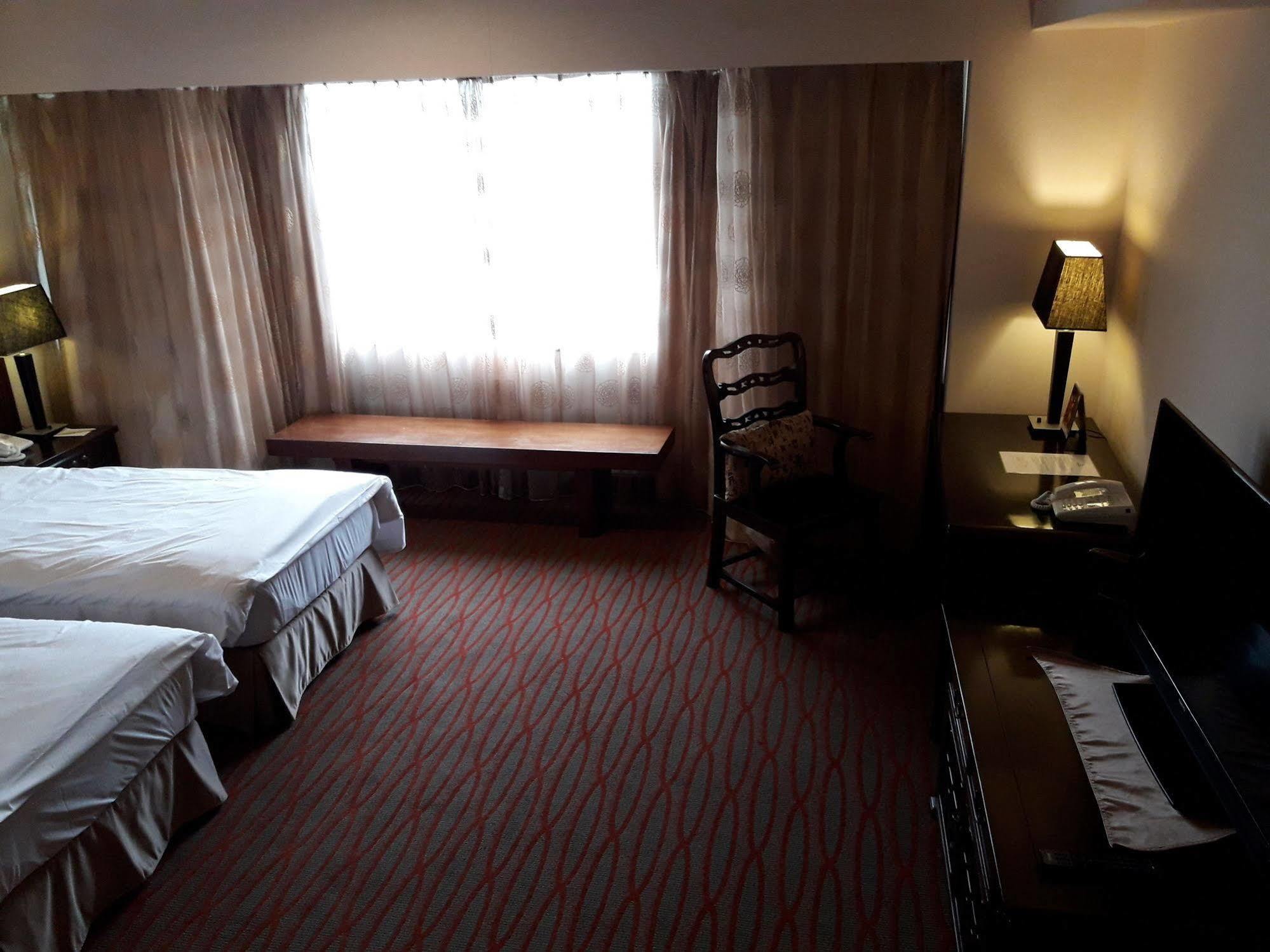 Beautiful Hotel Taipei Xindian Extérieur photo